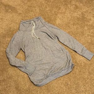 Maternity sweatshirt